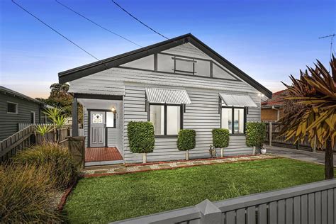 geelong escourt|Home